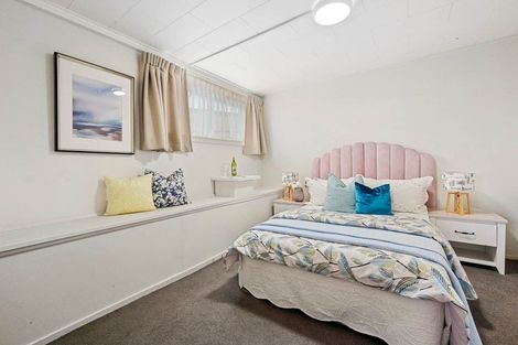 Photo of property in 1/52 Beulah Avenue, Rothesay Bay, Auckland, 0630