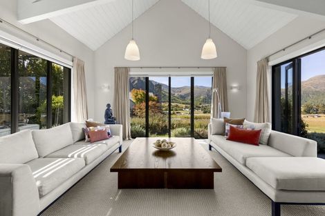 Photo of property in Millbrook Resort, 9 Ayrburn Ridge, Arrowtown, Queenstown, 9371