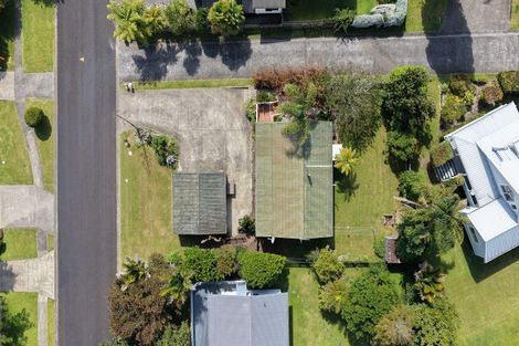 Photo of property in 129 Durrant Drive, Whangamata, 3620