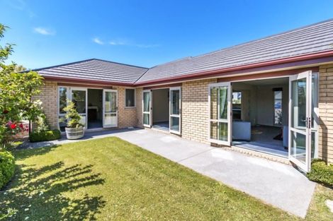 Photo of property in 11 Hideaway Gate, Parklands, Christchurch, 8083
