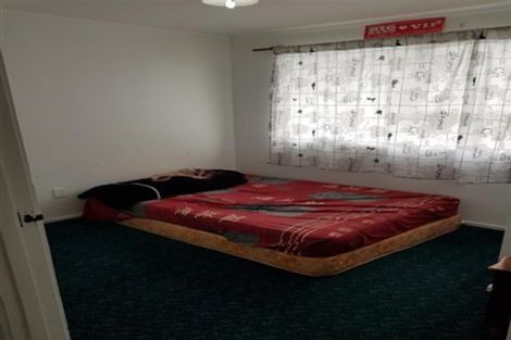 Photo of property in 8 Rako Place, Manurewa, Auckland, 2102
