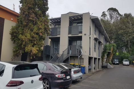 Photo of property in 2/83 Portage Road, New Lynn, Auckland, 0600