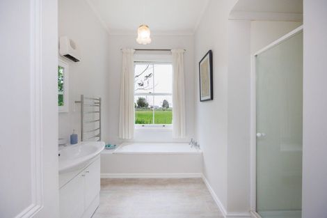 Photo of property in 11 Lawton Road, Feilding, 4775