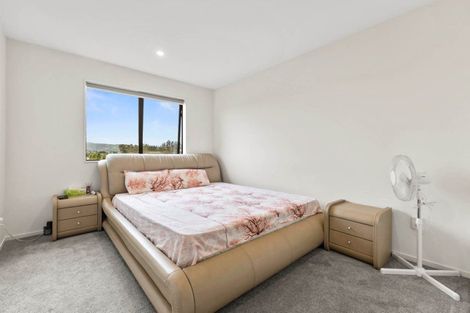 Photo of property in 25 Woven Place, Karaka, Papakura, 2113