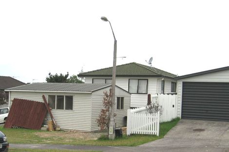 Photo of property in 39 Hassan Drive, Massey, Auckland, 0614