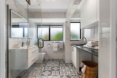 Photo of property in 1/131 Botany Road, Botany Downs, Auckland, 2010