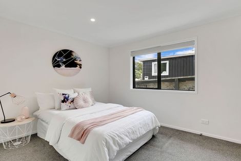 Photo of property in 104 Rangituhi Crescent, Takapuwahia, Porirua, 5022