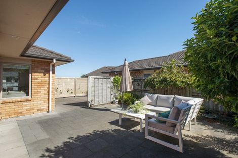 Photo of property in 17 Tatahi Cove, Papamoa Beach, Papamoa, 3118
