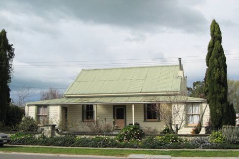 Photo of property in 34 Ferry Road, Clive, 4102