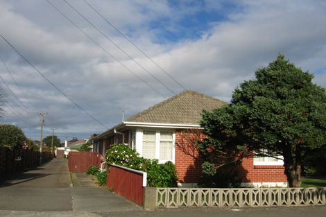 Photo of property in 11 Whites Line West, Woburn, Lower Hutt, 5010