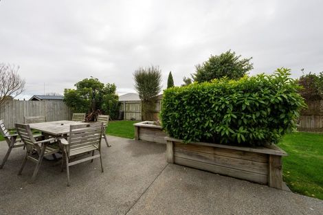 Photo of property in 7 Barry Curtis Place, Levin, 5510