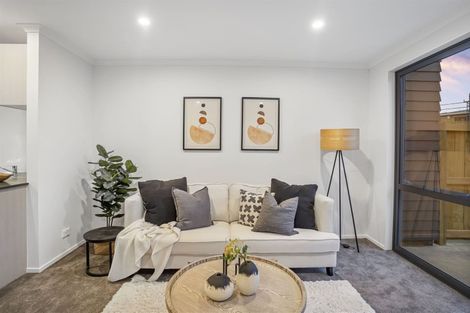 Photo of property in 30 Saddleback Crescent, Papakura, 2110