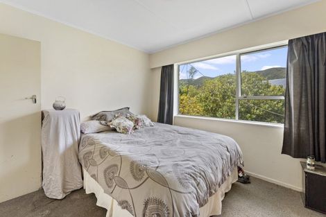 Photo of property in 21b Bexley Grove, Wainuiomata, Lower Hutt, 5014