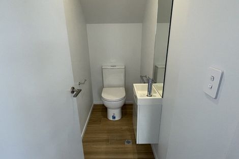 Photo of property in 2/111 Osborne Street, Waltham, Christchurch, 8011