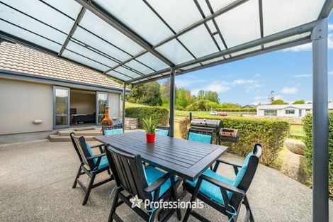 Photo of property in 8 Tuhua Lane, Brown Owl, Upper Hutt, 5018