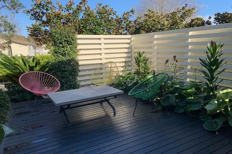 Photo of property in 2/2 Vari Place, Bayview, Auckland, 0629