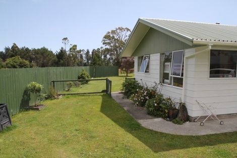 Photo of property in 67 Mcpadden Road, Westport, 7892