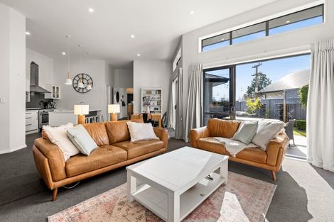 Photo of property in 130 Brookvale Road, Havelock North, 4130