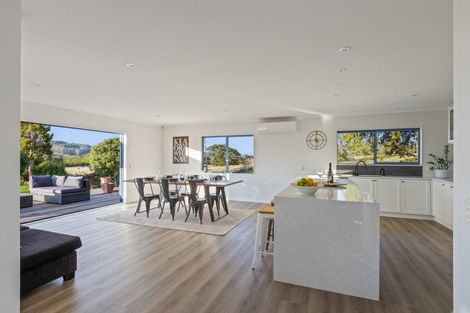 Photo of property in 781 Kahikatea Flat Road, Waitoki, Kaukapakapa, 0871