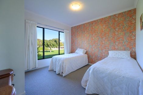 Photo of property in 19 Whiting Drive, Wakefield, 7025