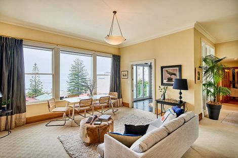 Photo of property in 5b Hay Street, Oriental Bay, Wellington, 6011