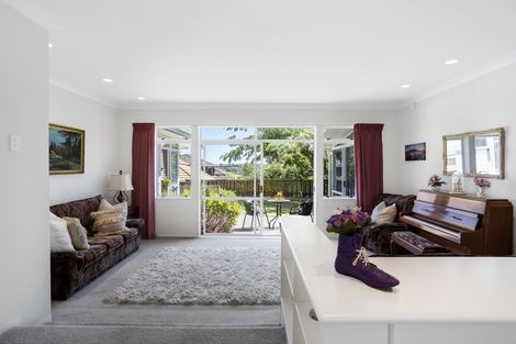 Photo of property in 1/67 Simmental Crescent, Somerville, Auckland, 2014