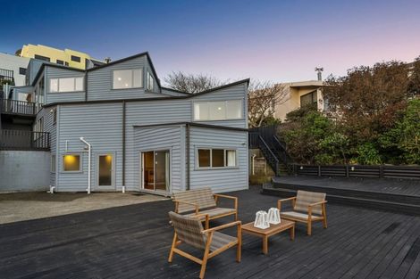 Photo of property in 9 Inverell Way, Seatoun, Wellington, 6022