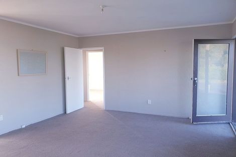 Photo of property in 1/1 Greenock Road, Ranui, Auckland, 0612