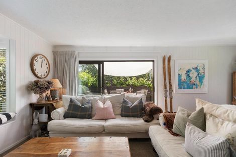 Photo of property in 7 Kawarau Place, Frankton, Queenstown, 9300