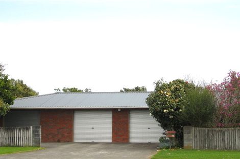 Photo of property in 198 South Road, Spotswood, New Plymouth, 4310