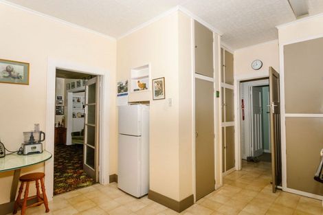 Photo of property in 36 Riverdale Road, Dannevirke, 4930