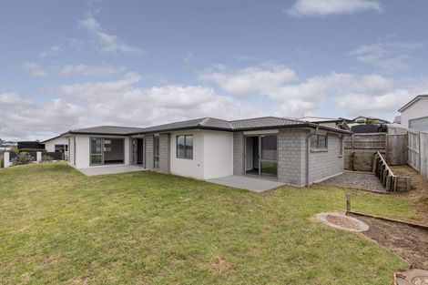 Photo of property in 12 Ridge Drive, Omokoroa, 3114