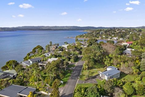 Photo of property in 28b Bay View Road, Raglan, 3225