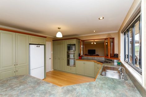 Photo of property in 34 Highfield Road, Feilding, 4702