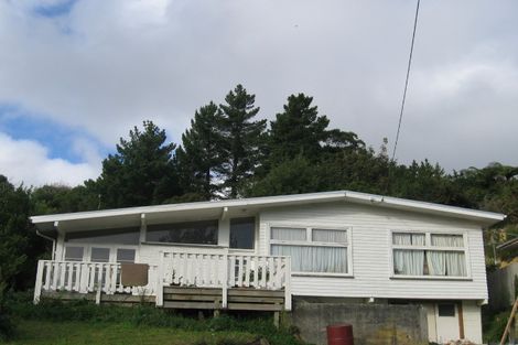 Photo of property in 13 Thomson Grove, Stokes Valley, Lower Hutt, 5019