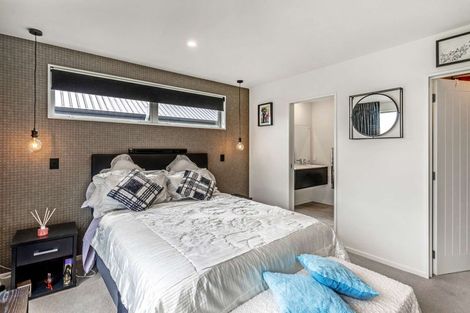 Photo of property in 8 John Raven Lane, Woodend, 7610