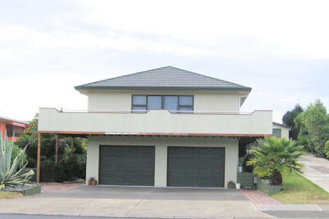 Photo of property in 113 Mayfair Avenue, Whangamata, 3620