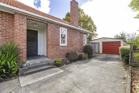 Photo of property in 54 Savage Crescent, West End, Palmerston North, 4412