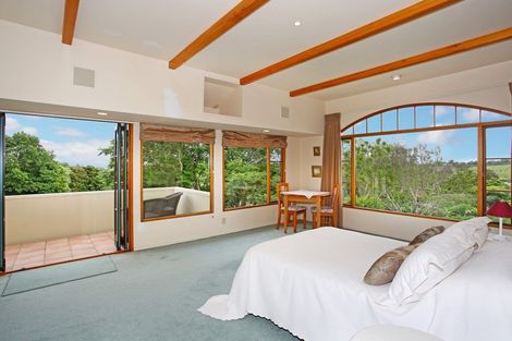 Photo of property in 22 Ewen Place, Karaka, Papakura, 2580