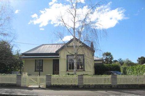 Photo of property in 16 Ruataniwha Street, Waipawa, 4210