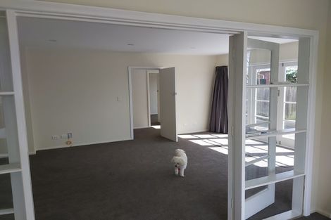 Photo of property in 35 Sevenoaks Drive, Bryndwr, Christchurch, 8053