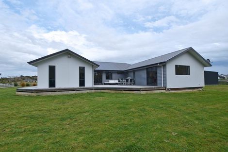 Photo of property in 6 Marama Avenue South, Otatara, Invercargill, 9879