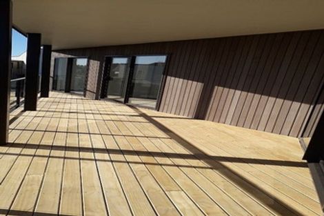 Photo of property in 2 Liquidambar Drive, Hobsonville, Auckland, 0616