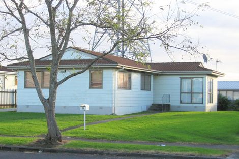 Photo of property in 33 Dissmeyer Drive, Clover Park, Auckland, 2019