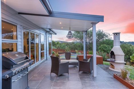 Photo of property in 50 Endeavour Drive, Whitby, Porirua, 5024