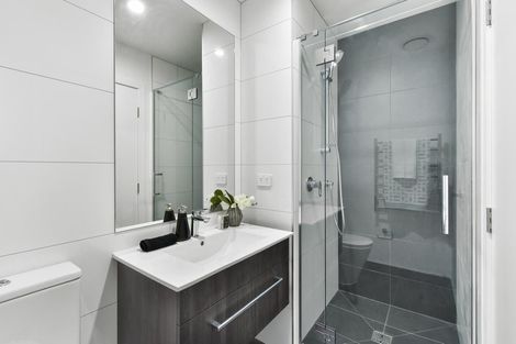 Photo of property in 1006/8 Lakewood Court, Manukau, Auckland, 2104