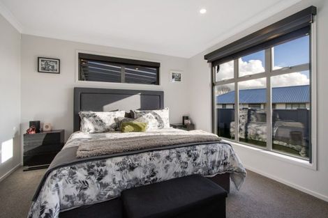 Photo of property in 6 Herring Place, Omokoroa, 3114