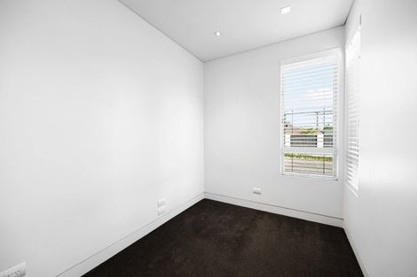 Photo of property in 18 Minchin Crescent, St Andrews, Hamilton, 3200