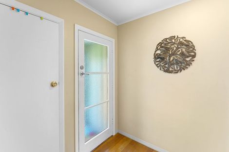 Photo of property in 2 Tui Crescent, Waikanae, 5036