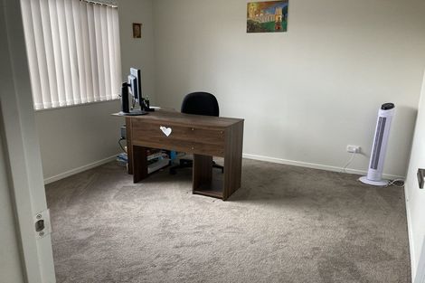 Photo of property in 20c Omagh Avenue, Papatoetoe, Auckland, 2025